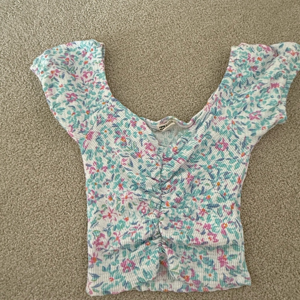 Billabong White and Pink Ruched Cap Sleeve Blouse